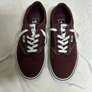 Vans Atwood Suede and Canvas Burgundy  and White Classic Sneakers New condition